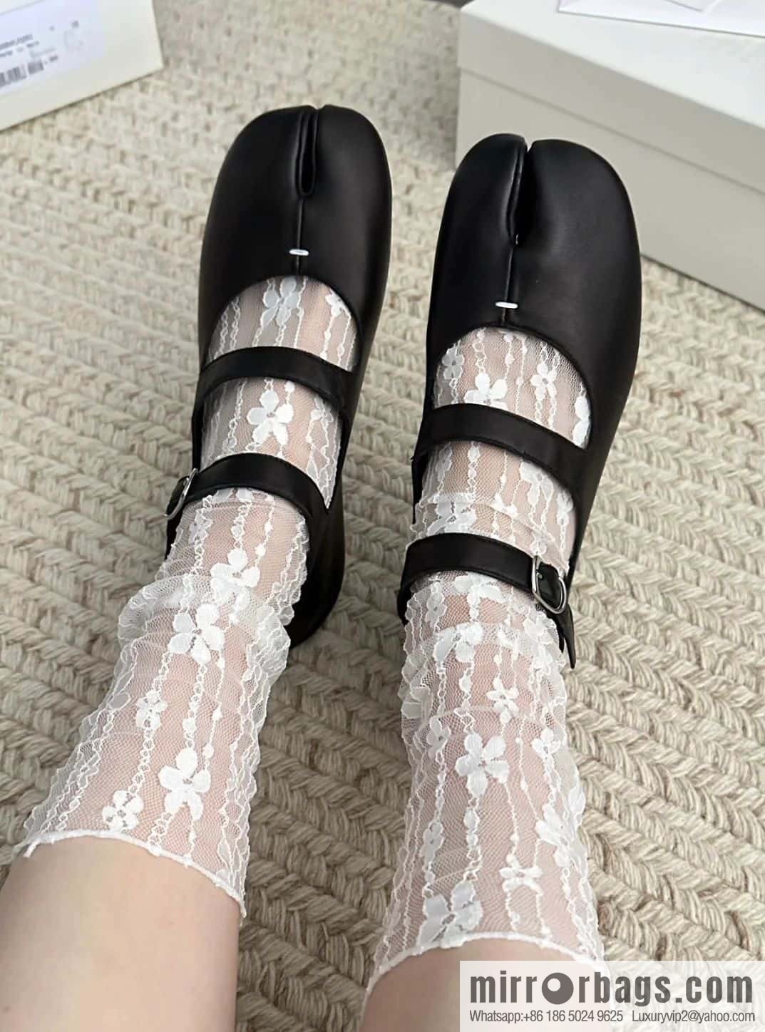 𝐌𝐚𝐢𝐬𝐨𝐧𝐌𝐚𝐫𝐠𝐢𝐞𝐥𝐚|| Margiela Split-toed Ballet Shoes