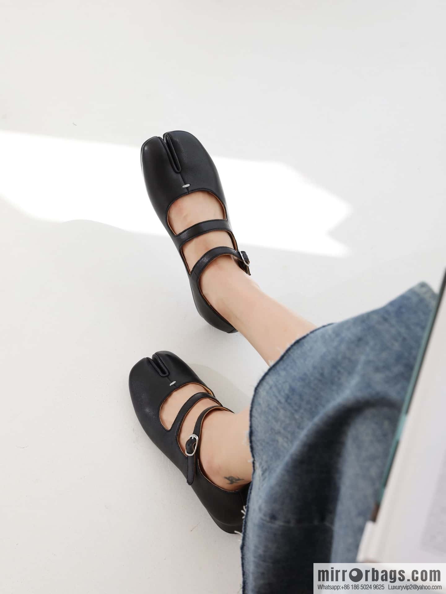 𝐌𝐚𝐢𝐬𝐨𝐧𝐌𝐚𝐫𝐠𝐢𝐞𝐥𝐚|| Margiela Split-toed Ballet Shoes