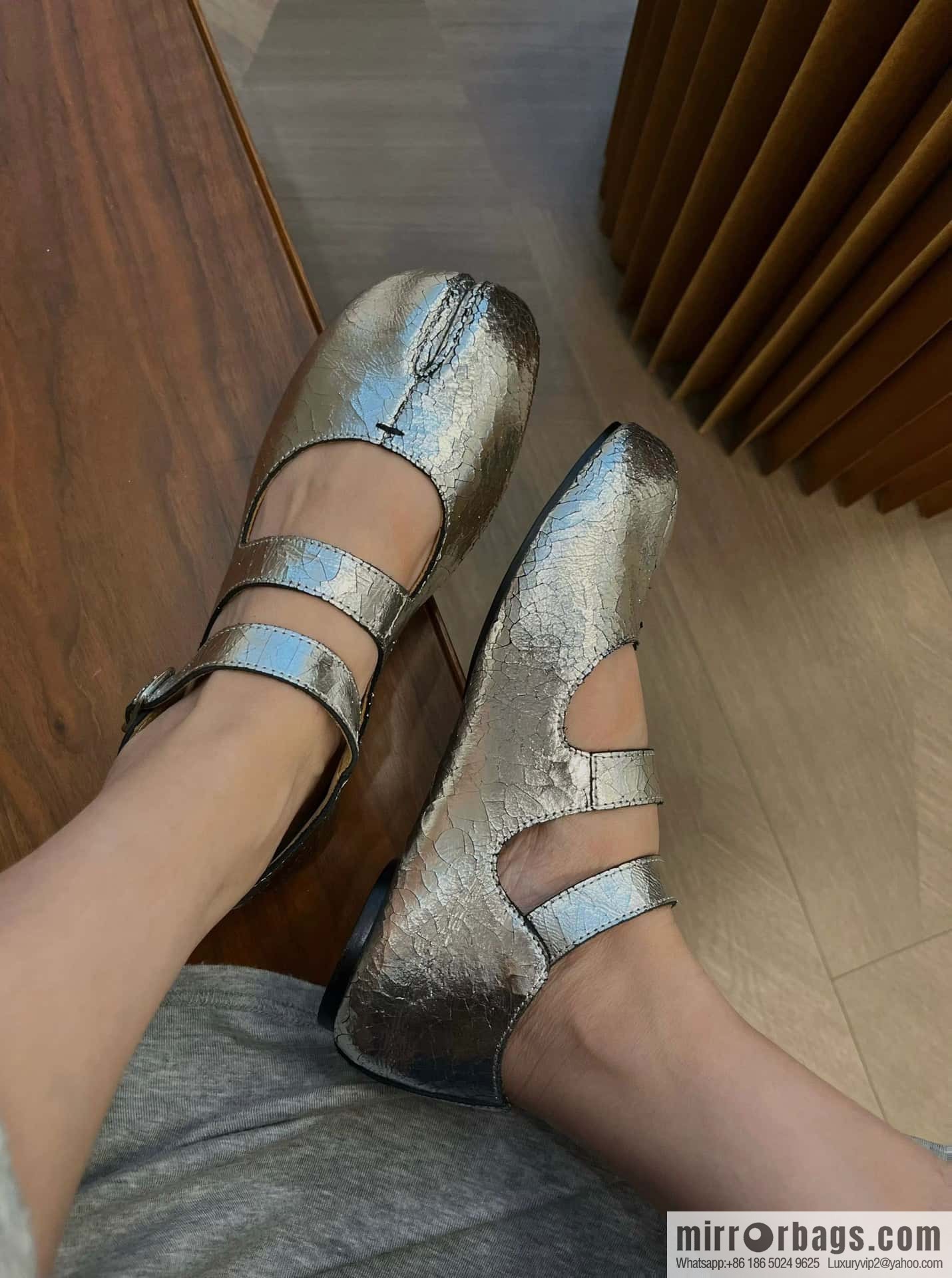𝐌𝐚𝐢𝐬𝐨𝐧𝐌𝐚𝐫𝐠𝐢𝐞𝐥𝐚|| Margiela Split-toed Ballet Shoes