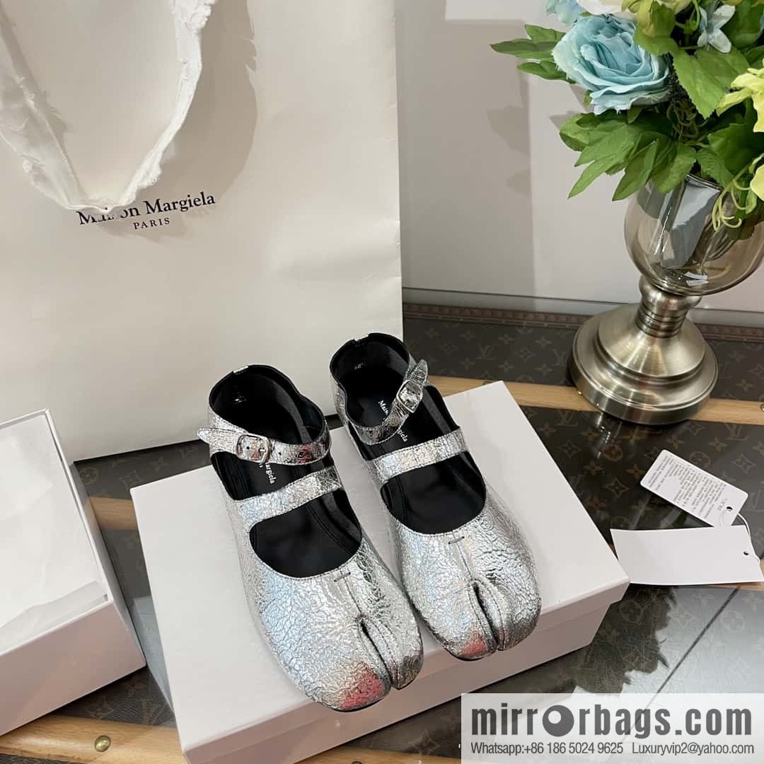 𝐌𝐚𝐢𝐬𝐨𝐧𝐌𝐚𝐫𝐠𝐢𝐞𝐥𝐚|| Margiela Split-toed Ballet Shoes