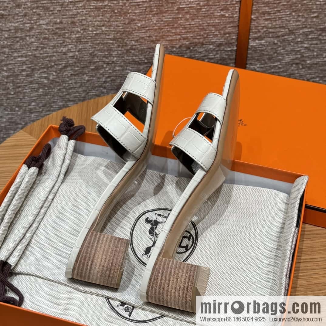 Hermès Crocodile 🐊 slippers