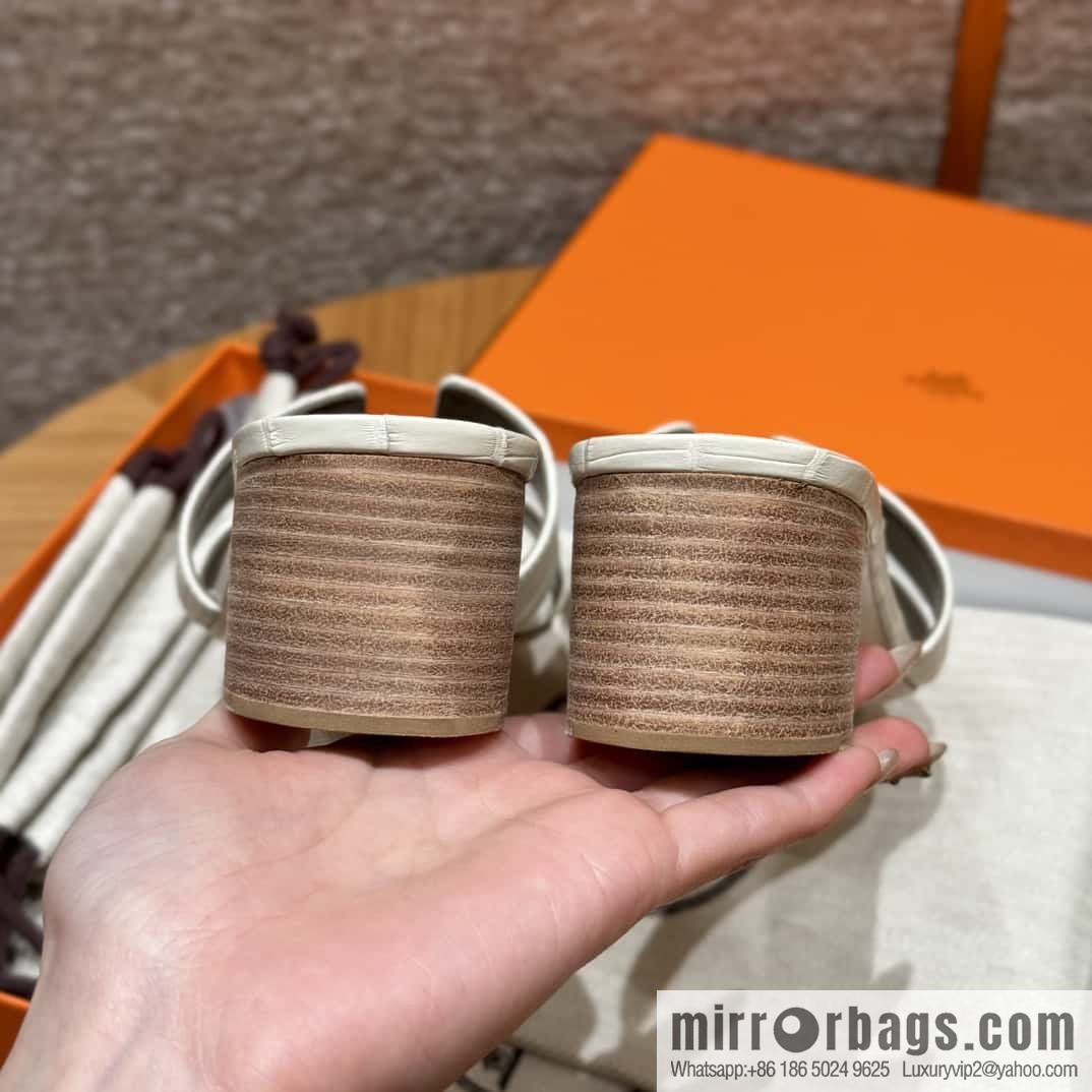Hermès Crocodile 🐊 slippers