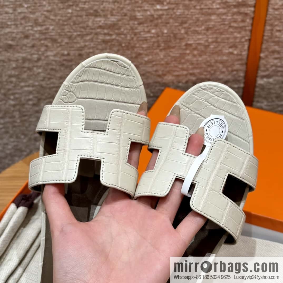 Hermès Crocodile 🐊 slippers