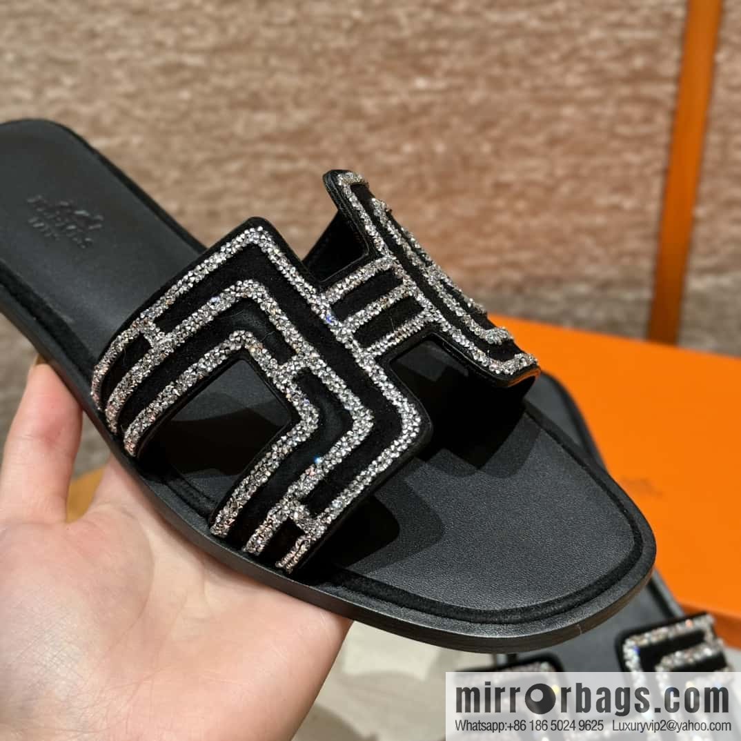 Hermès H slippers