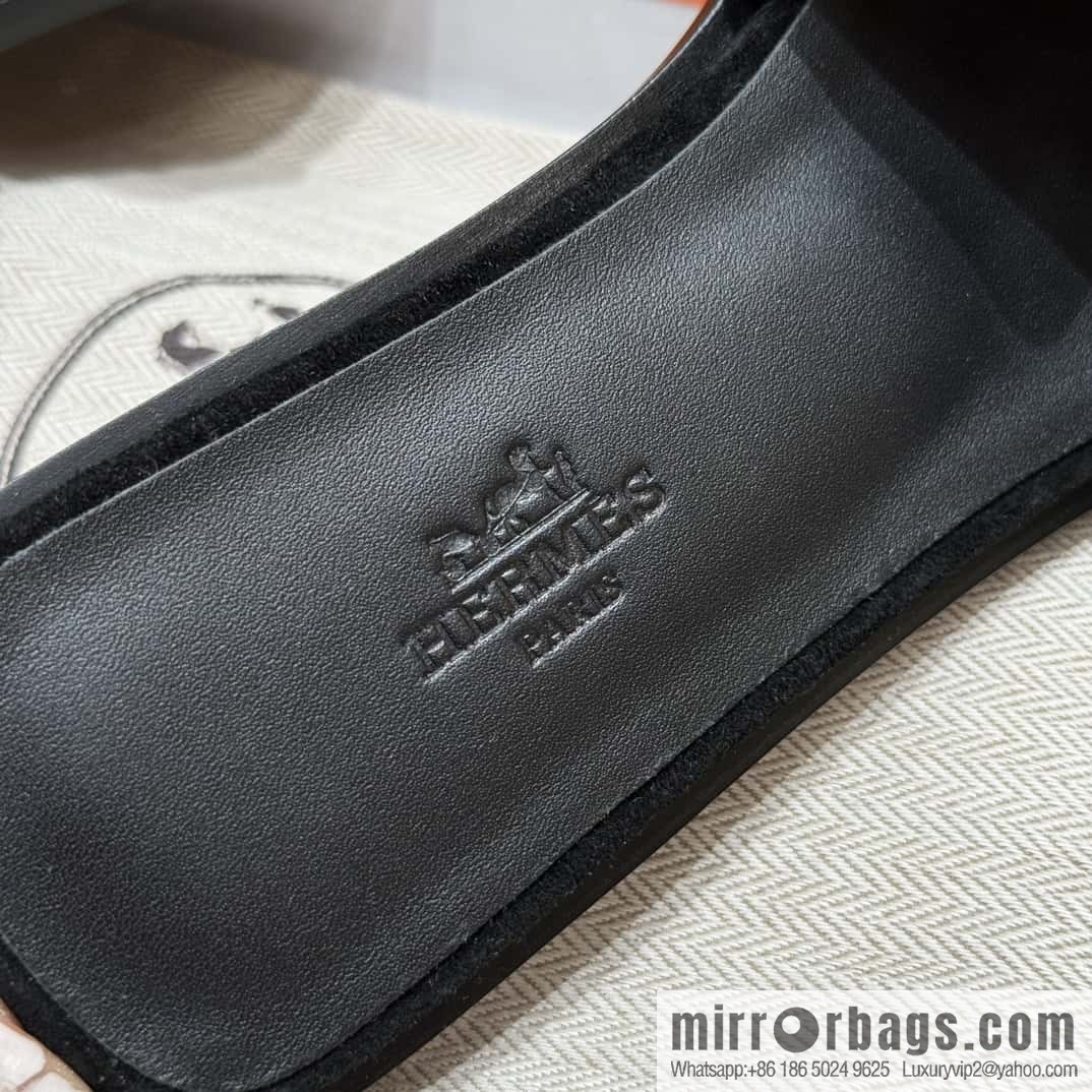 Hermès H slippers