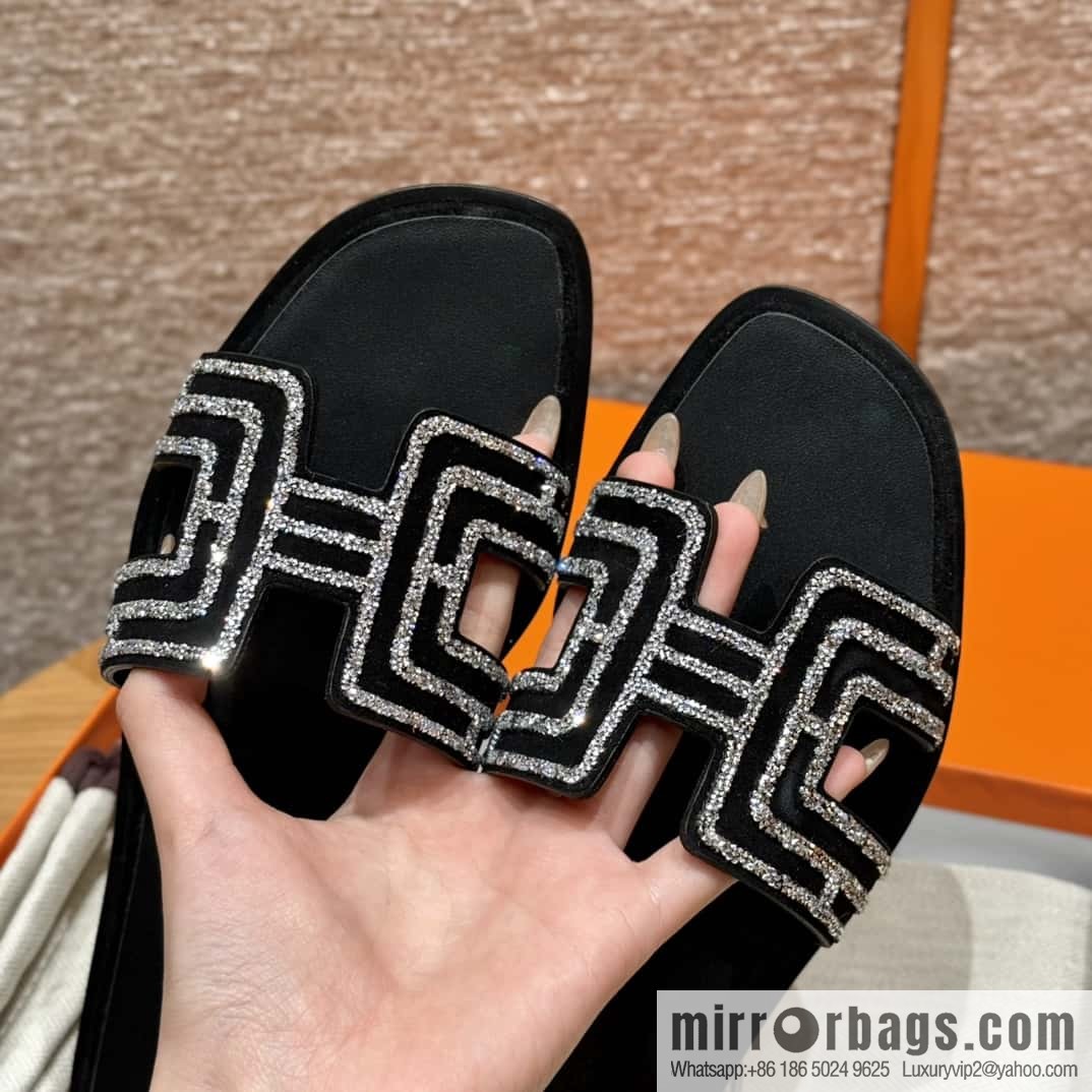 Hermès H slippers