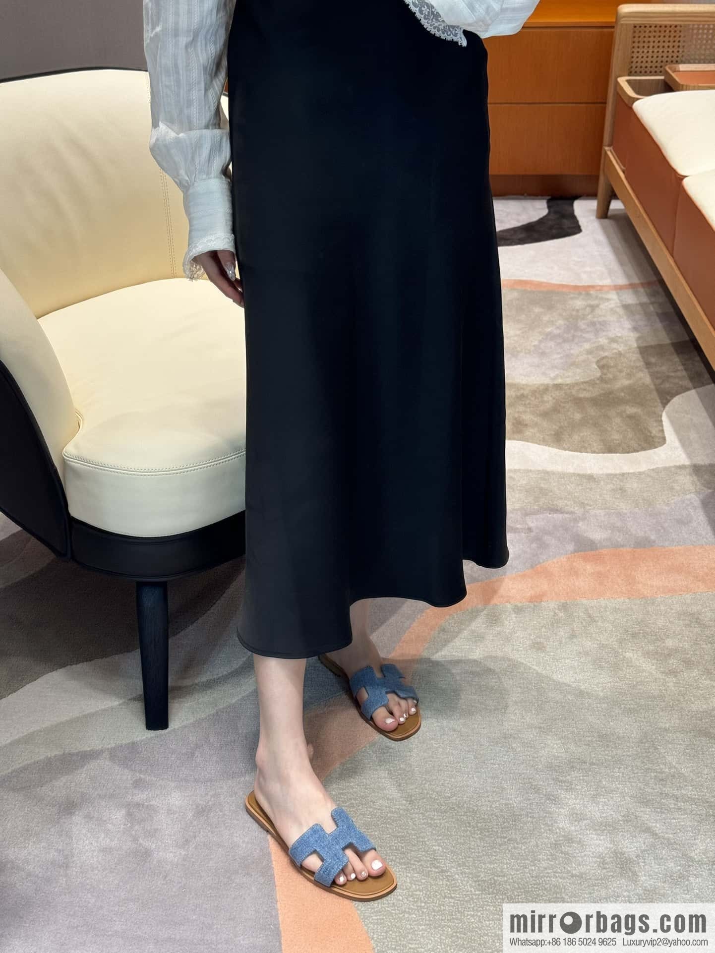 Hermès H slippers