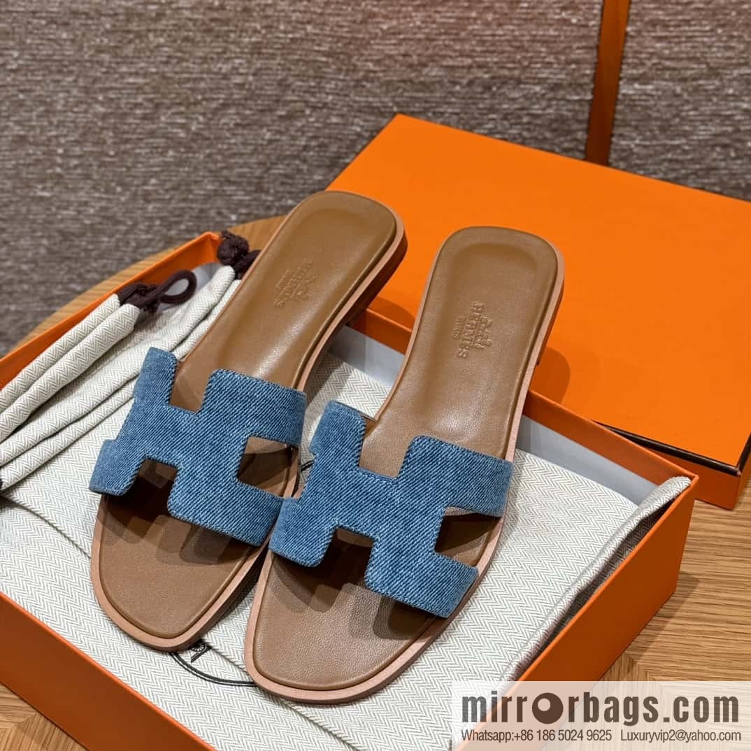 Hermès H slippers