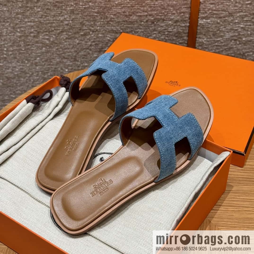 Hermès H slippers