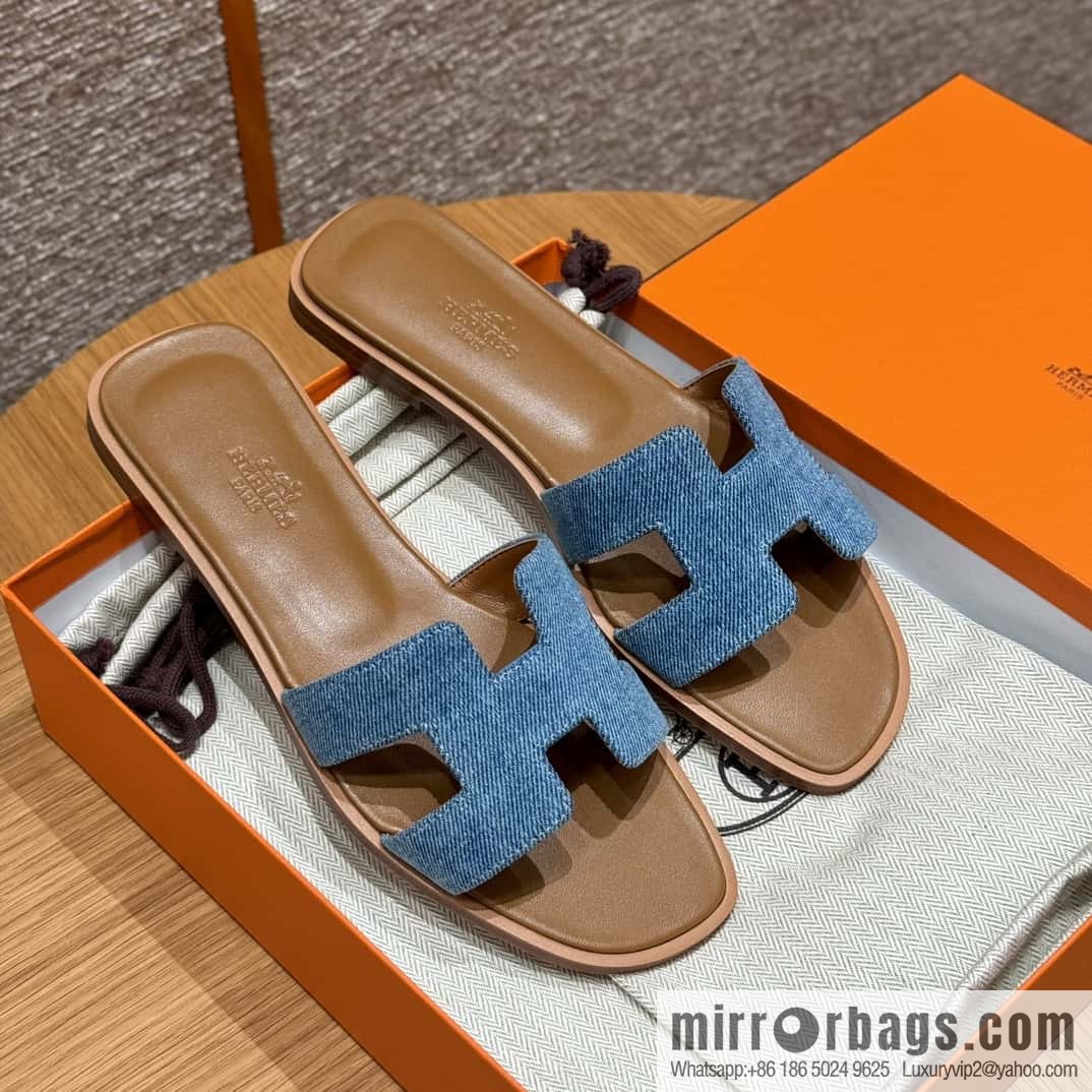 Hermès H slippers