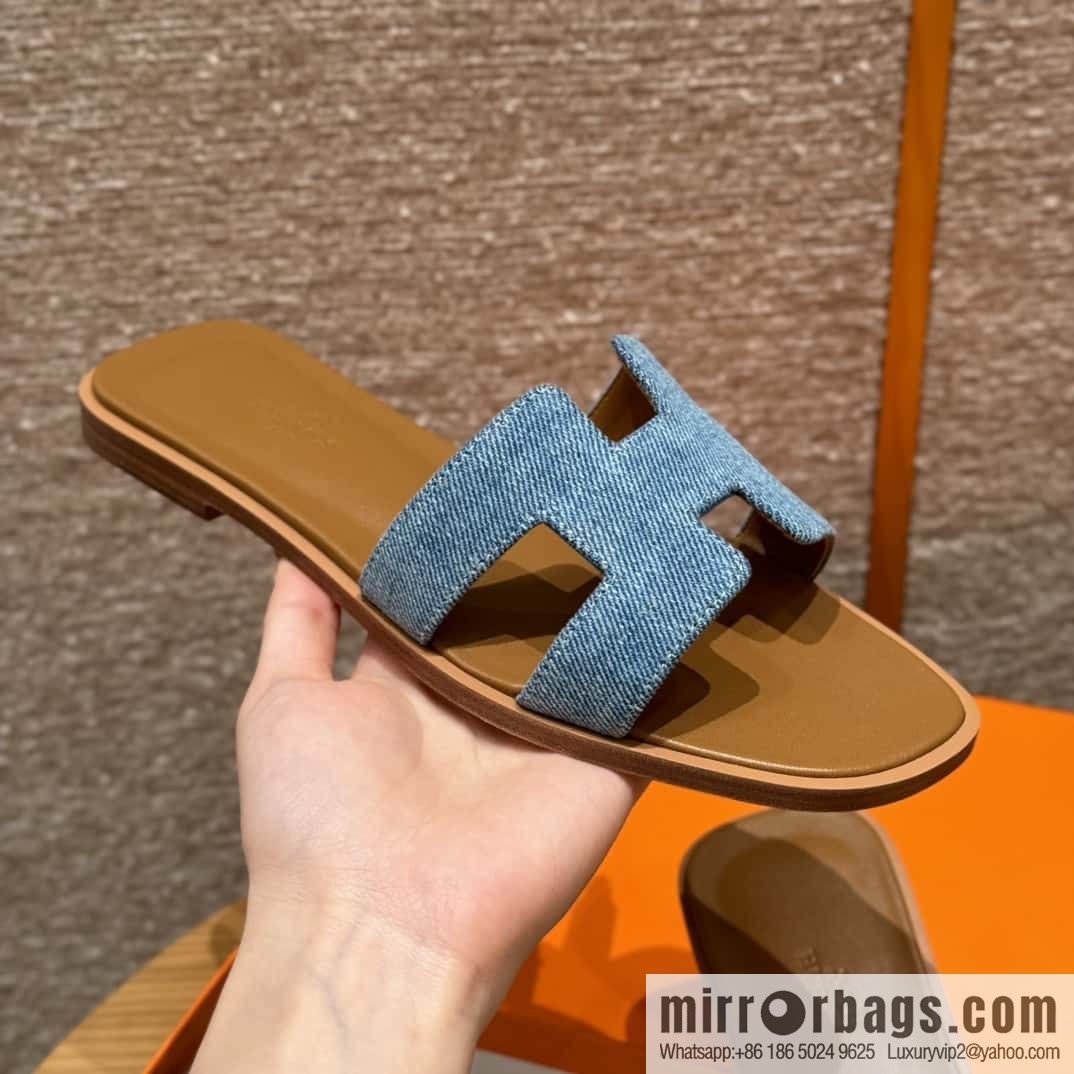 Hermès H slippers
