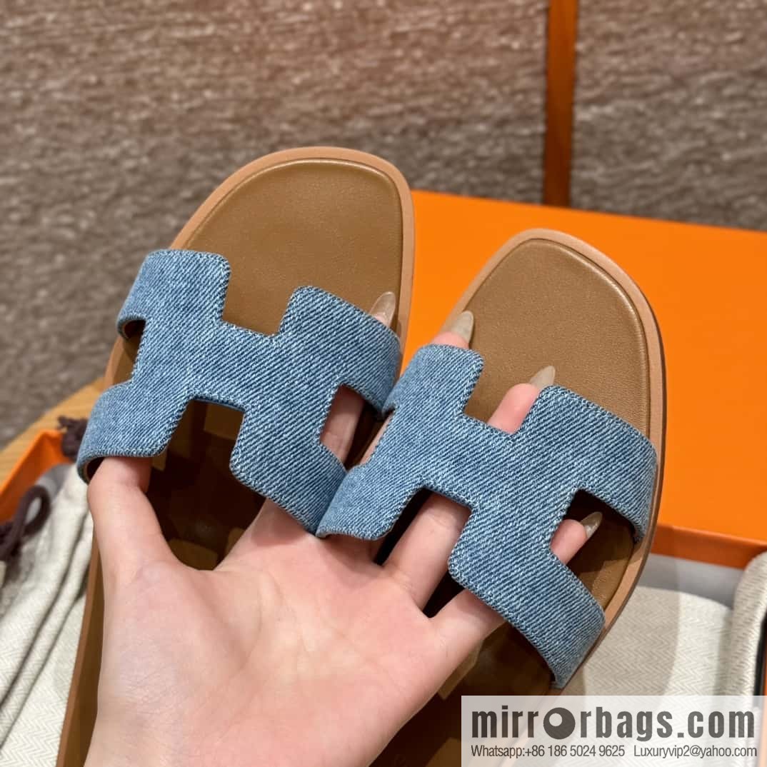 Hermès H slippers