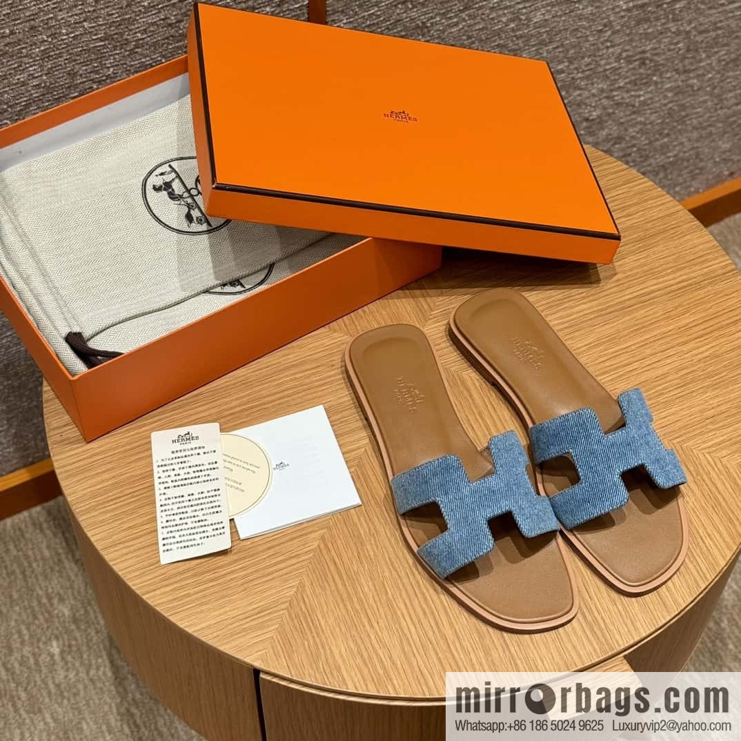 Hermès H slippers