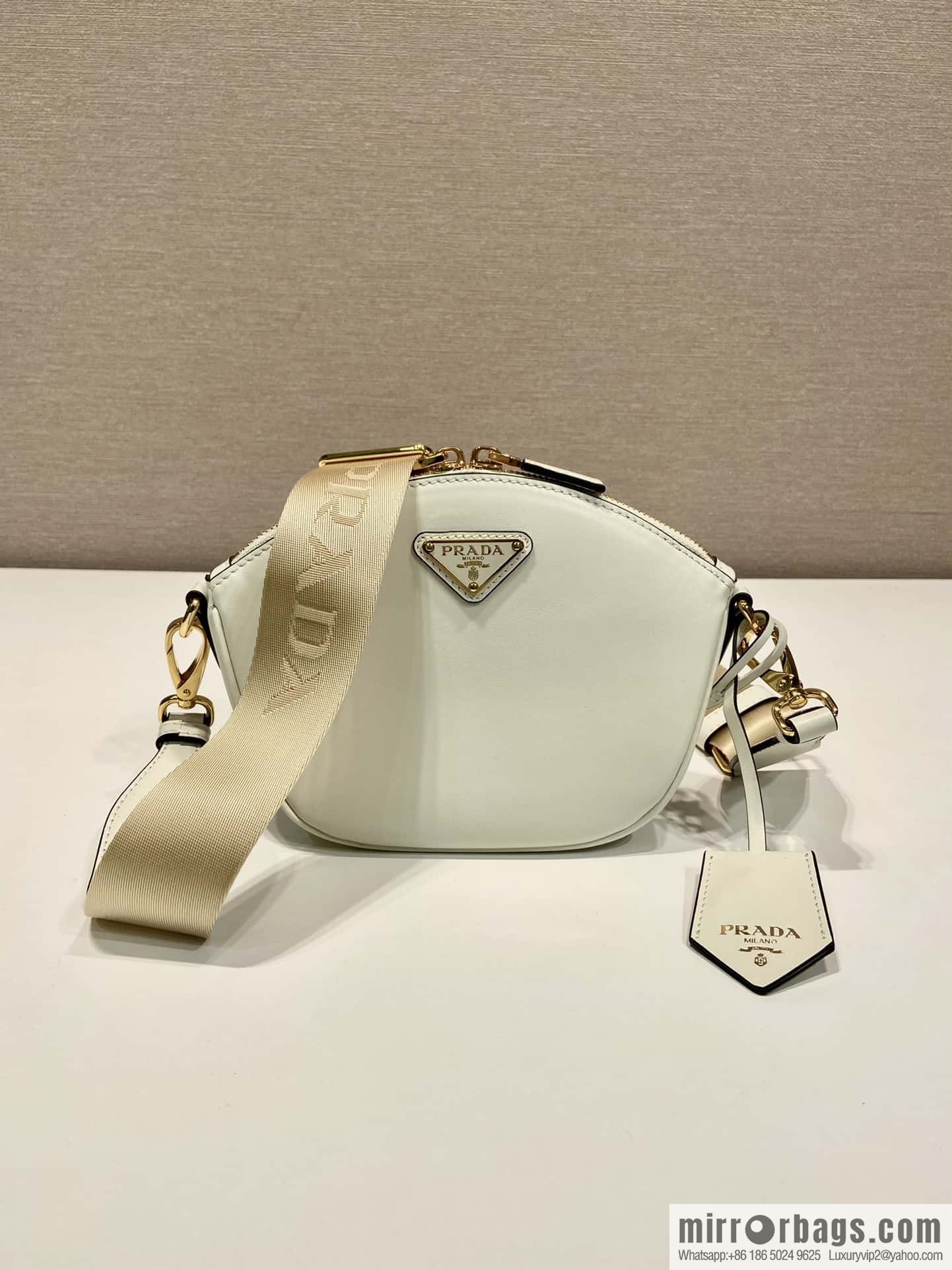 PRADA 🎉 new shoulder bag 🎉 1BH212 🎉🎉 white
