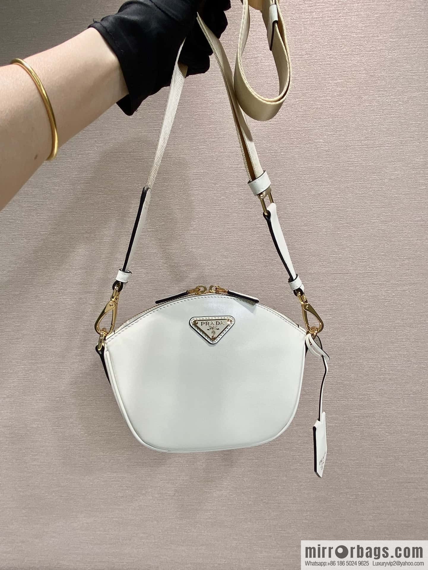 PRADA 🎉 new shoulder bag 🎉 1BH212 🎉🎉 white