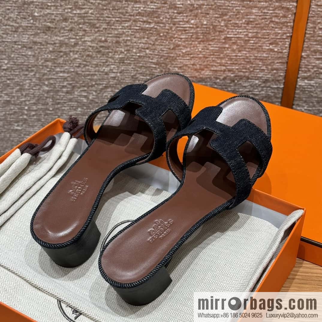 Hermès' latest popular denim high heels