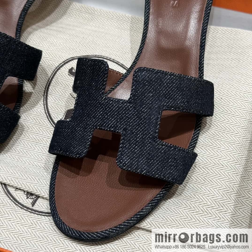 Hermès' latest popular denim high heels