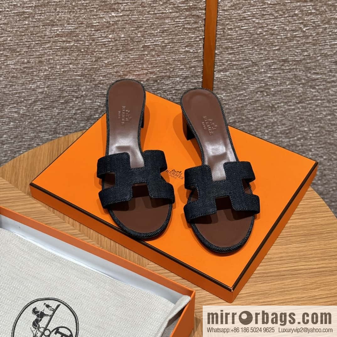 Hermès' latest popular denim high heels
