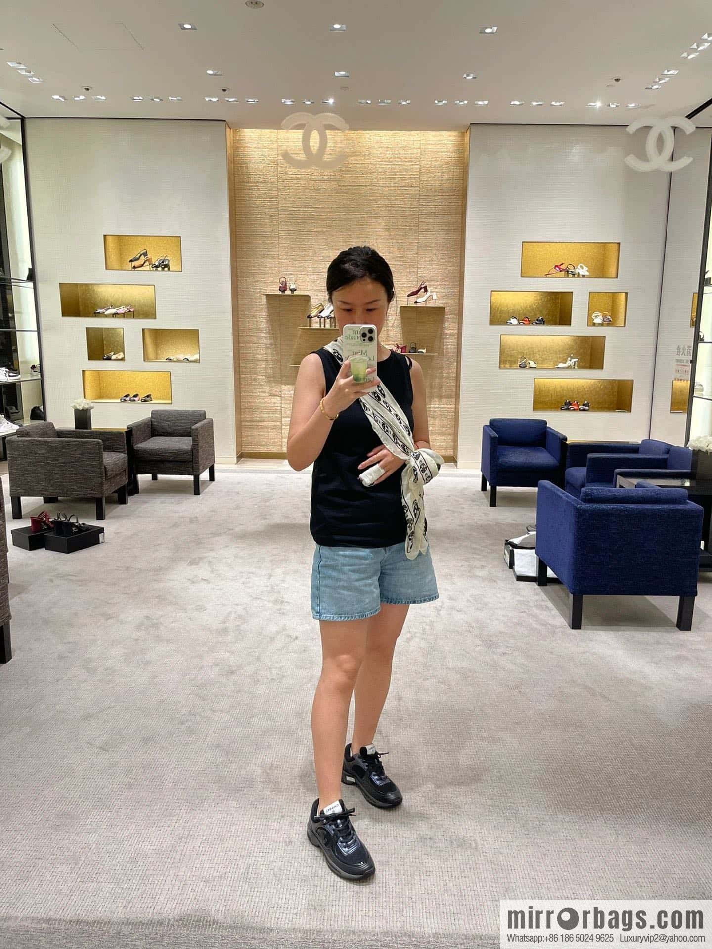 CHANEL Black Horn King breathable thick-soled heightening sneakers