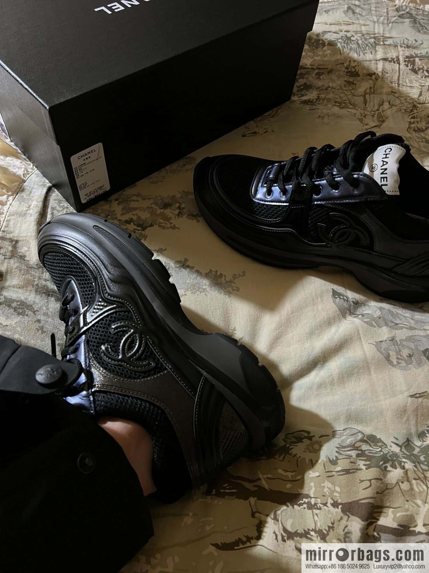 CHANEL Black Horn King breathable thick-soled heightening sneakers