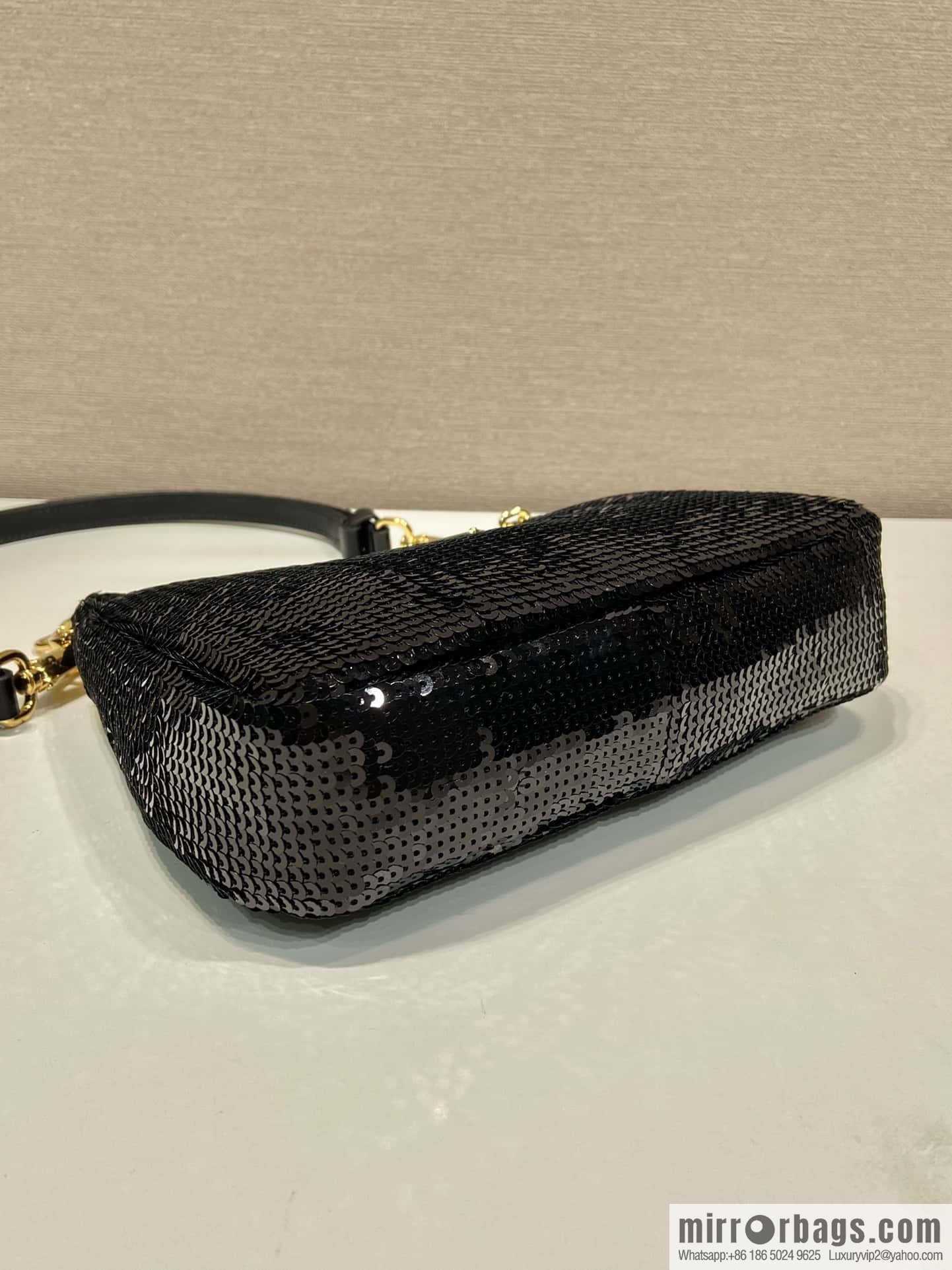 PRADA 🎉 Sequins Hobo 🎉 1 BC 204 Hand Carry/Underarm Bag/Crossbody Bag