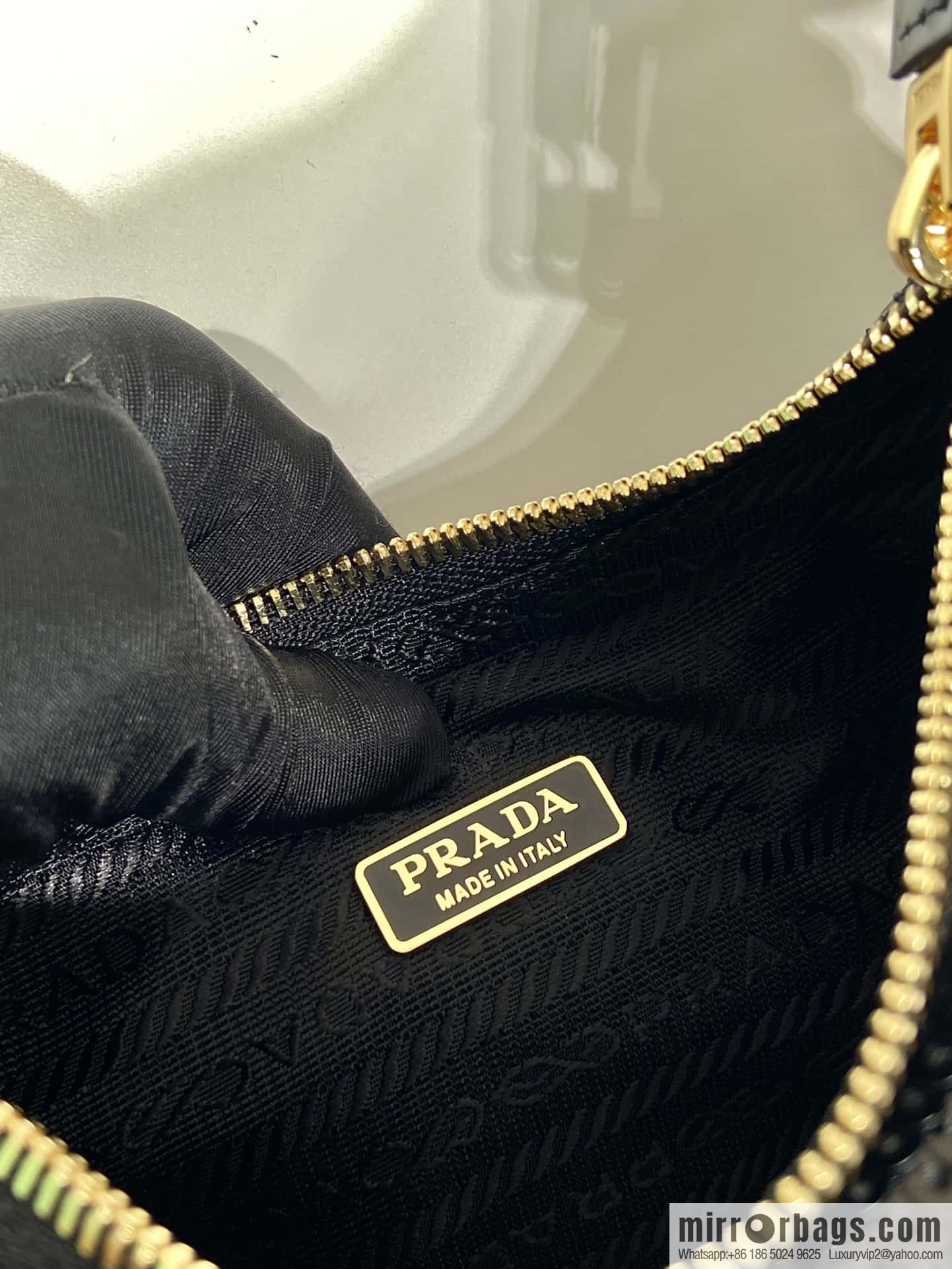 PRADA 🎉 Sequins Hobo 🎉 1 BC 204 Hand Carry/Underarm Bag/Crossbody Bag