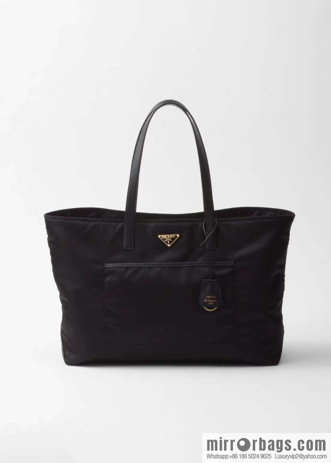 PRADA 🎉 new tote bag 🎉 1BG527