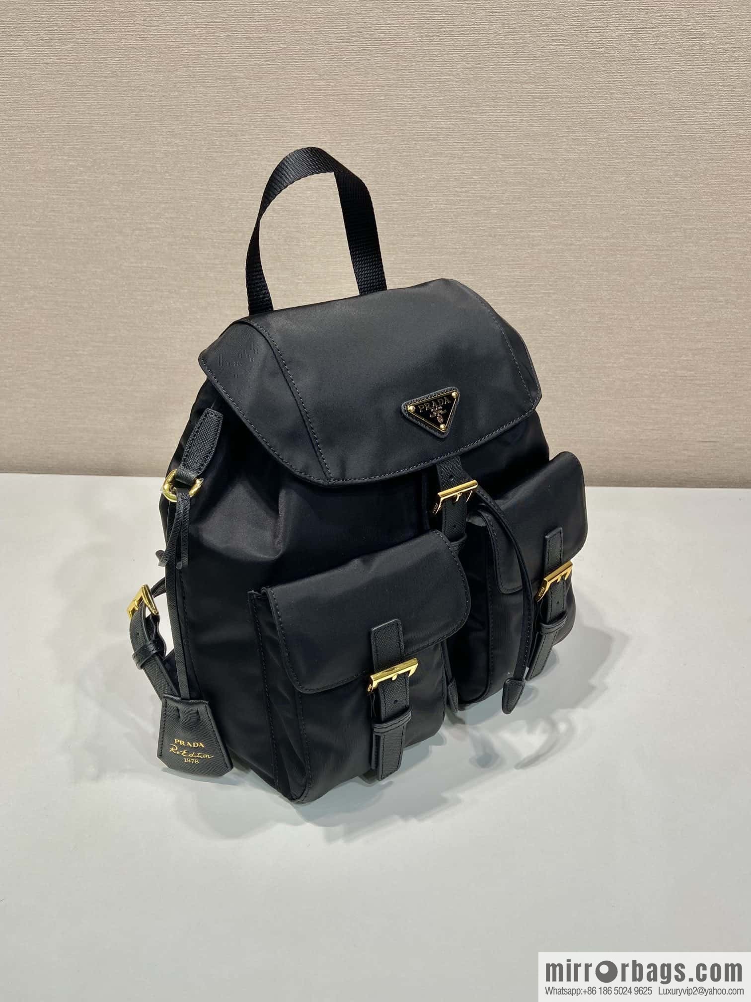 PRADA 🎉 gold buckle classic backpack 🎉 1BZ677 gold hardware