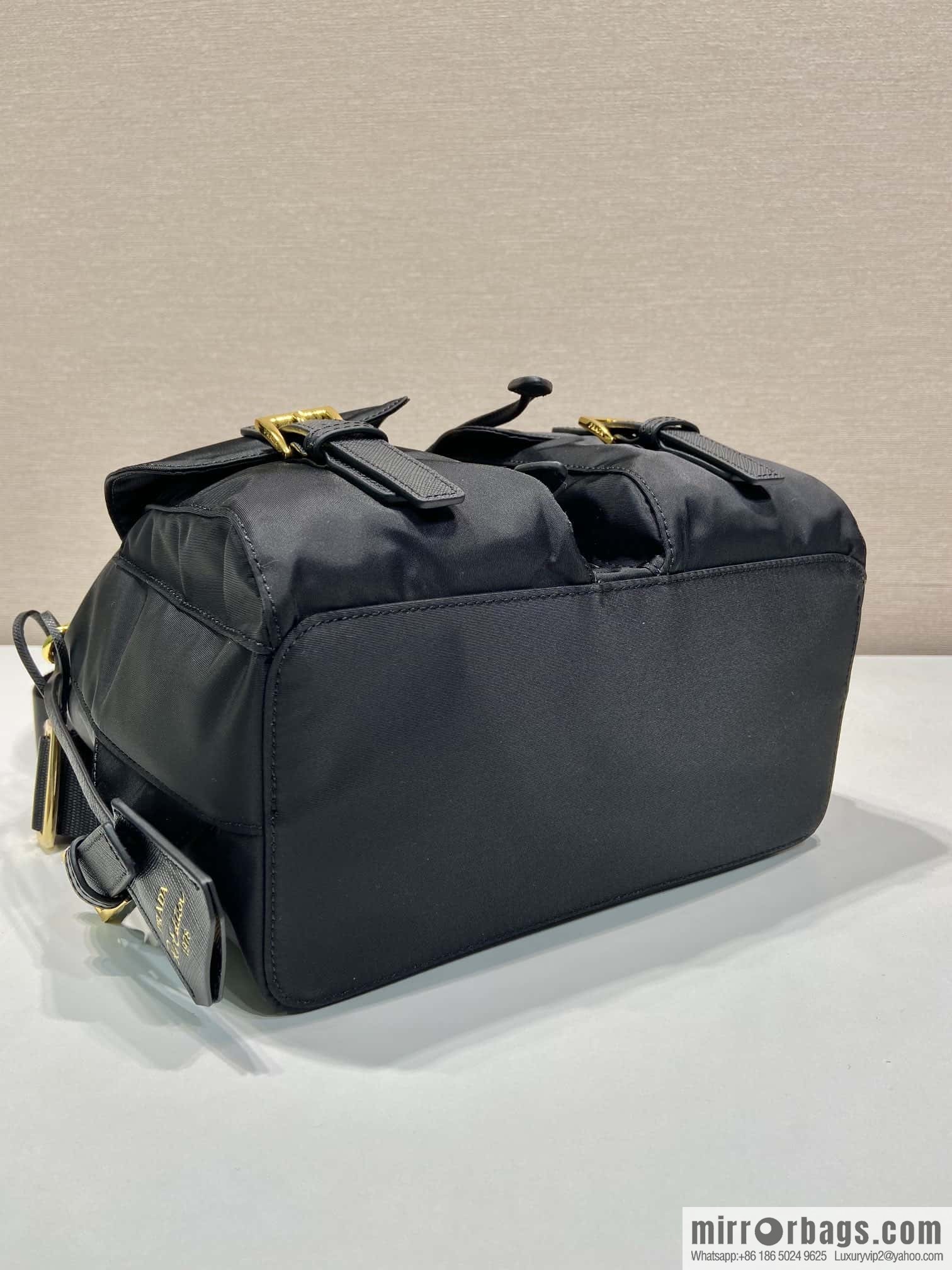PRADA 🎉 gold buckle classic backpack 🎉 1BZ677 gold hardware