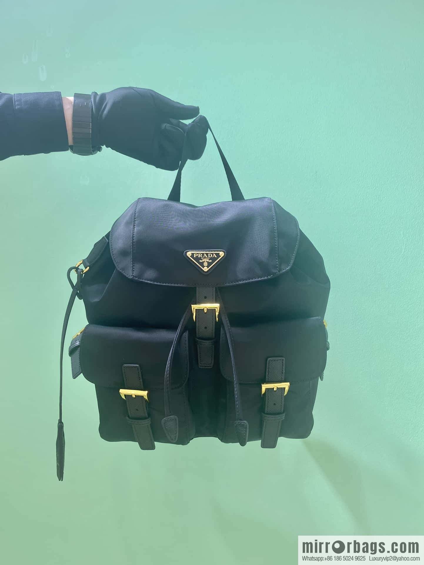 PRADA 🎉 gold buckle classic backpack 🎉 1BZ677 gold hardware