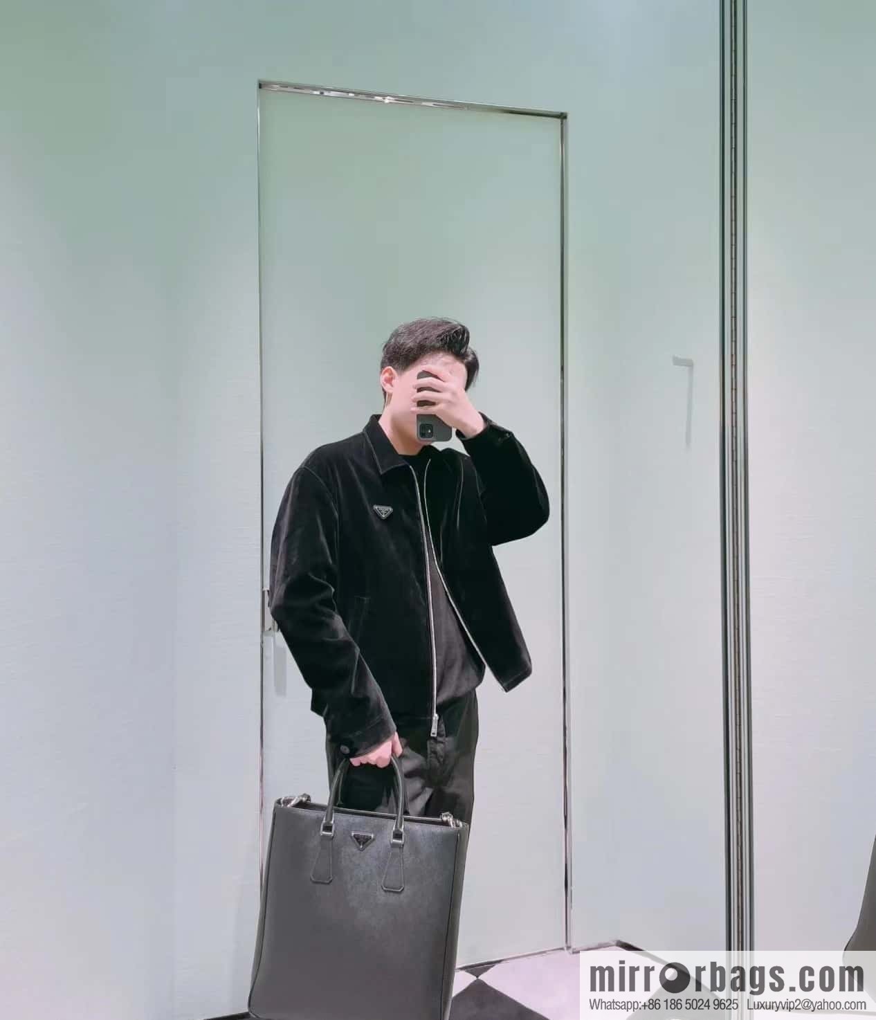 PRADA 🎉 new 🎉 2VG115 men