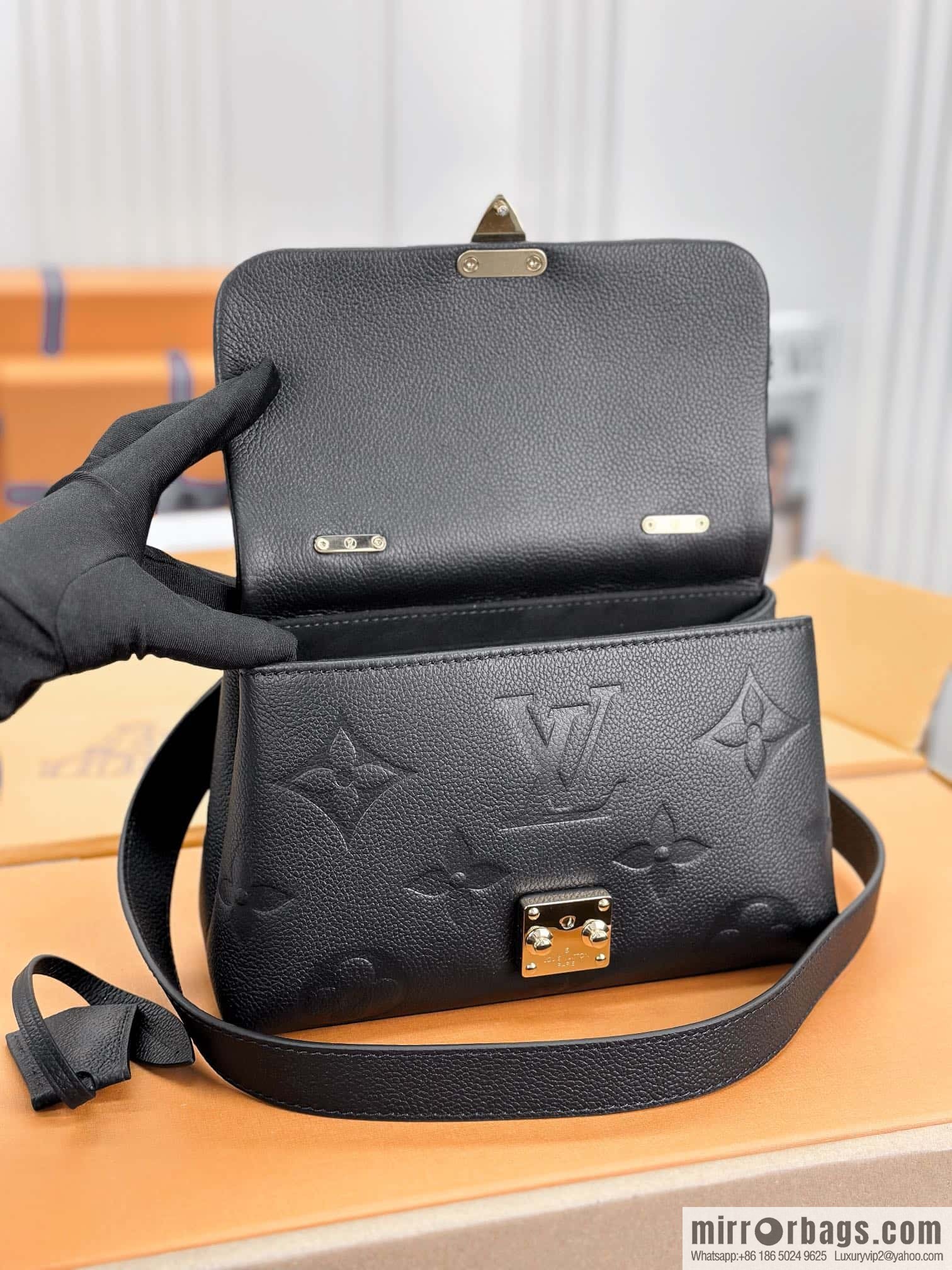 LV M45977 Madeleine BB