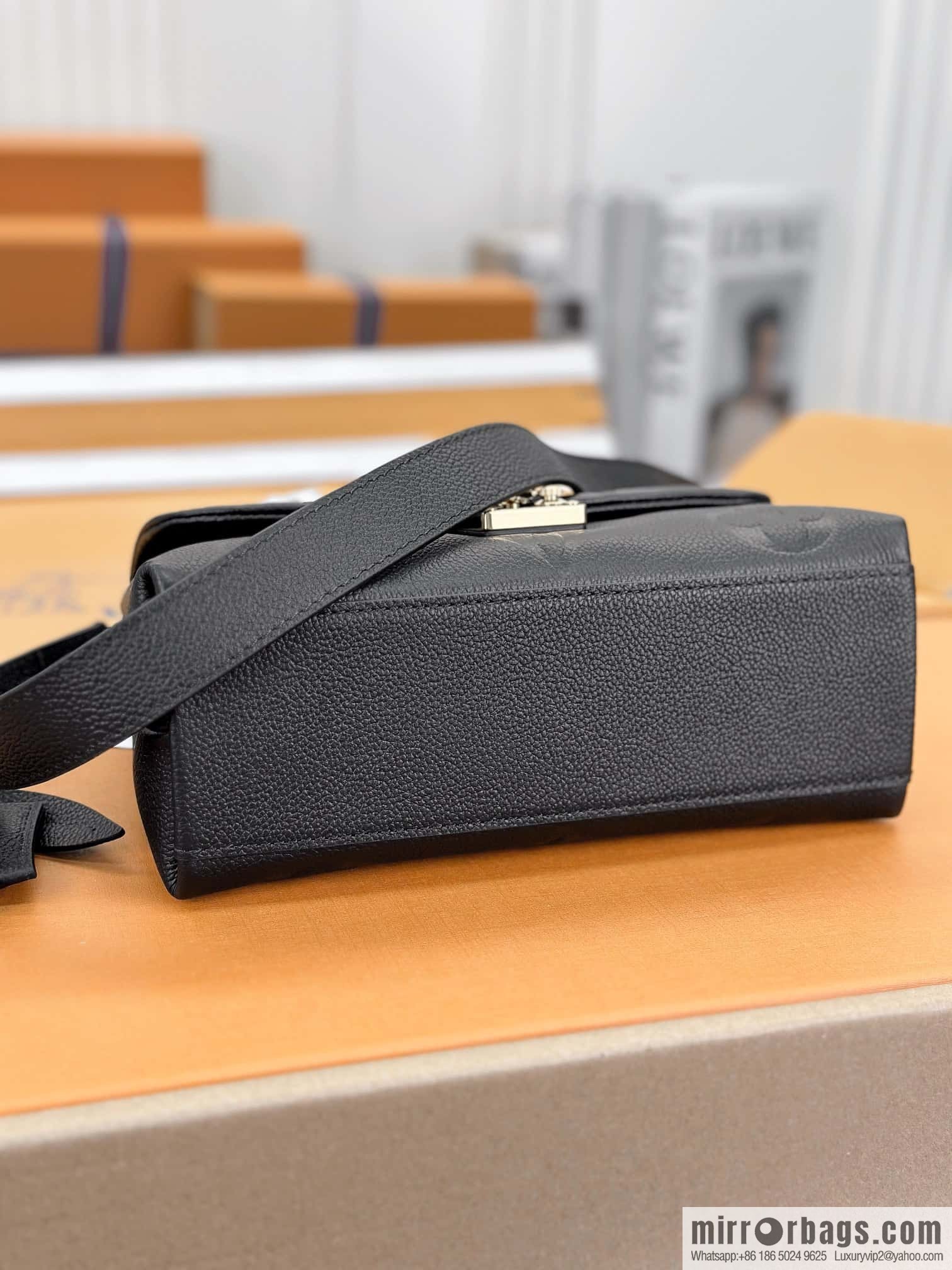 LV M45977 Madeleine BB