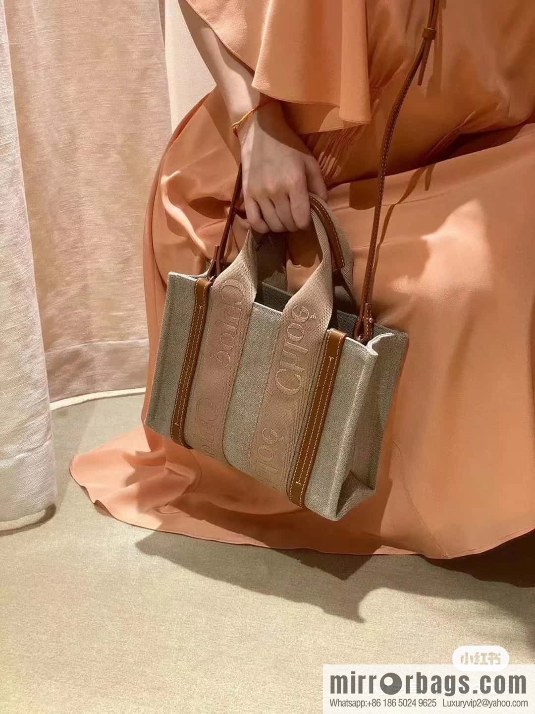 Chloe Woody Linen with Pitot Bag, Orange Small 26CM