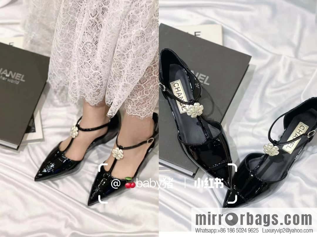 CHANEL Xiaoxiang Early Spring Camellia 🥰 Pointed Wedge Heel Single Shoes
