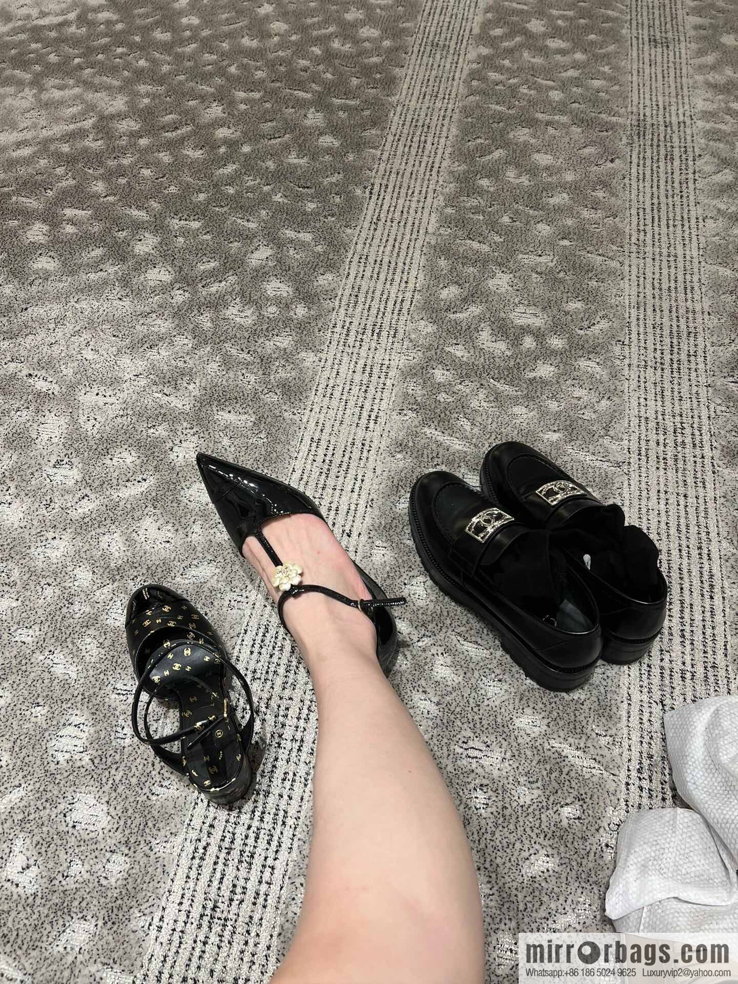 CHANEL Xiaoxiang Early Spring Camellia 🥰 Pointed Wedge Heel Single Shoes