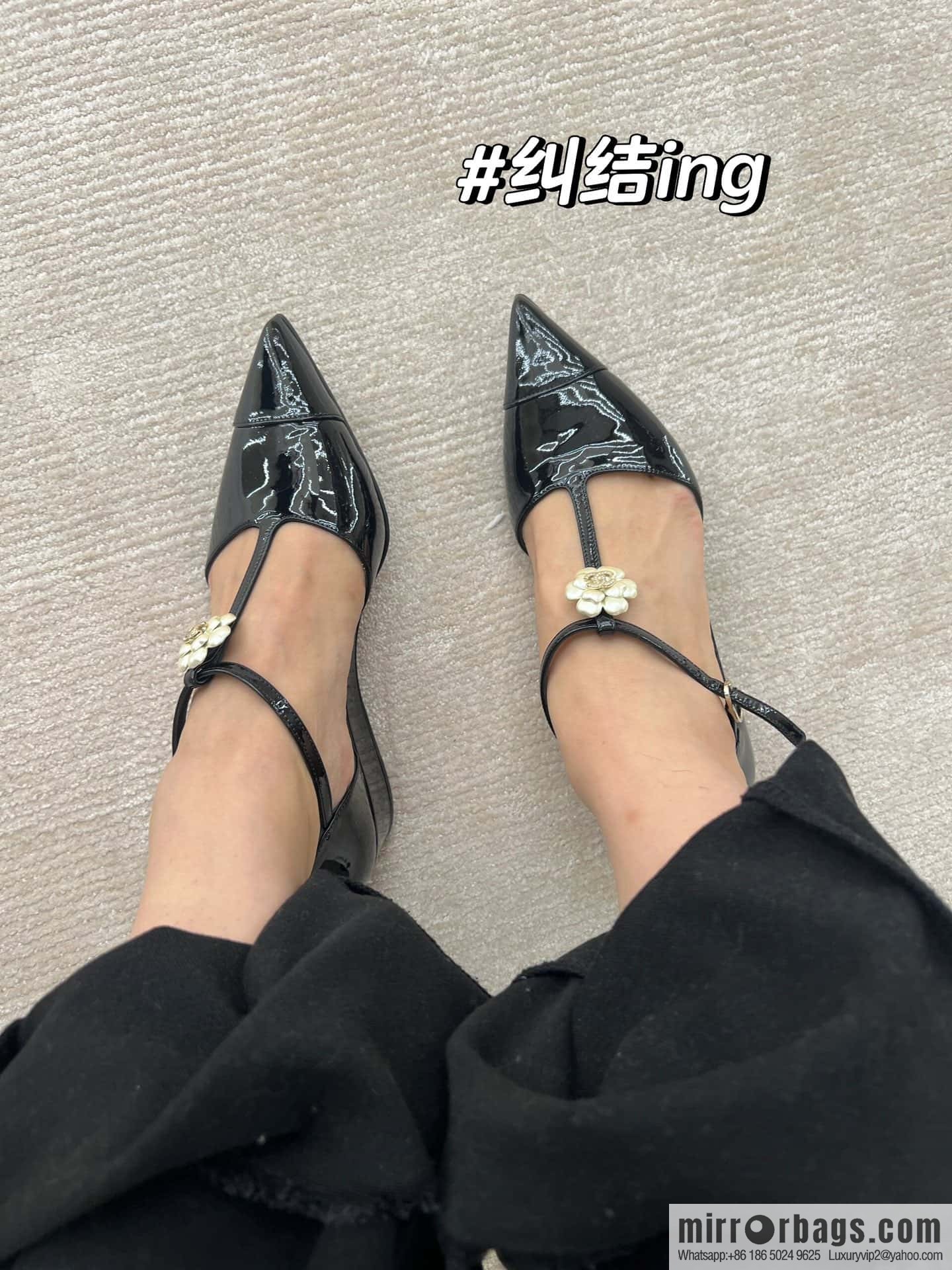 CHANEL Xiaoxiang Early Spring Camellia 🥰 Pointed Wedge Heel Single Shoes