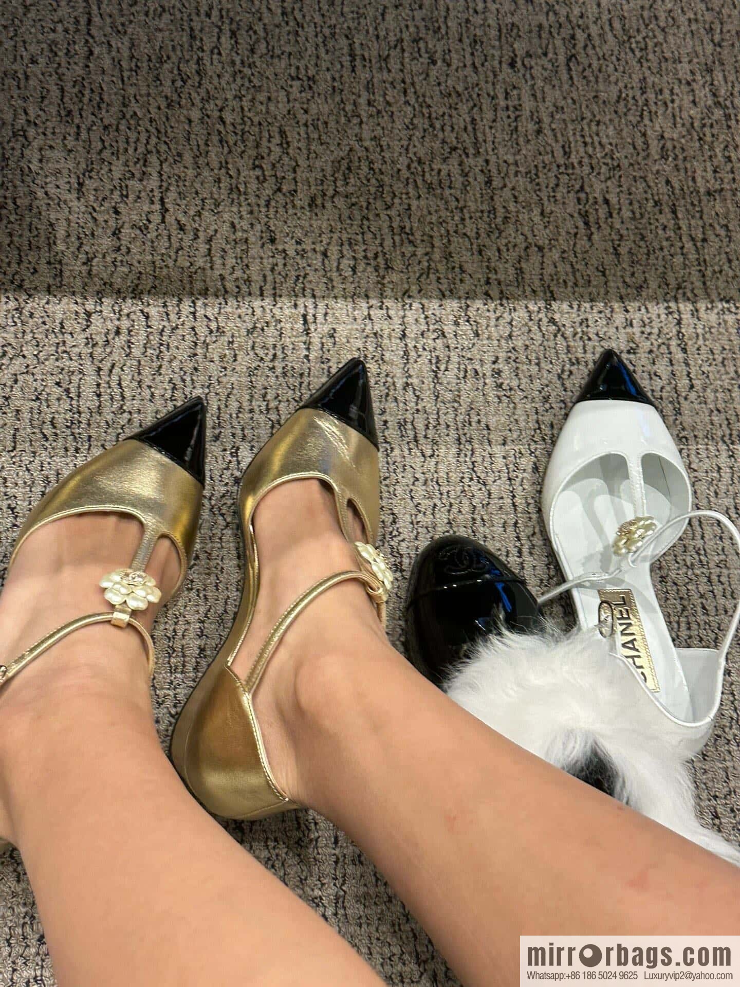 CHANEL Xiaoxiang Early Spring Camellia 🥰 Pointed Wedge Heel Single Shoes