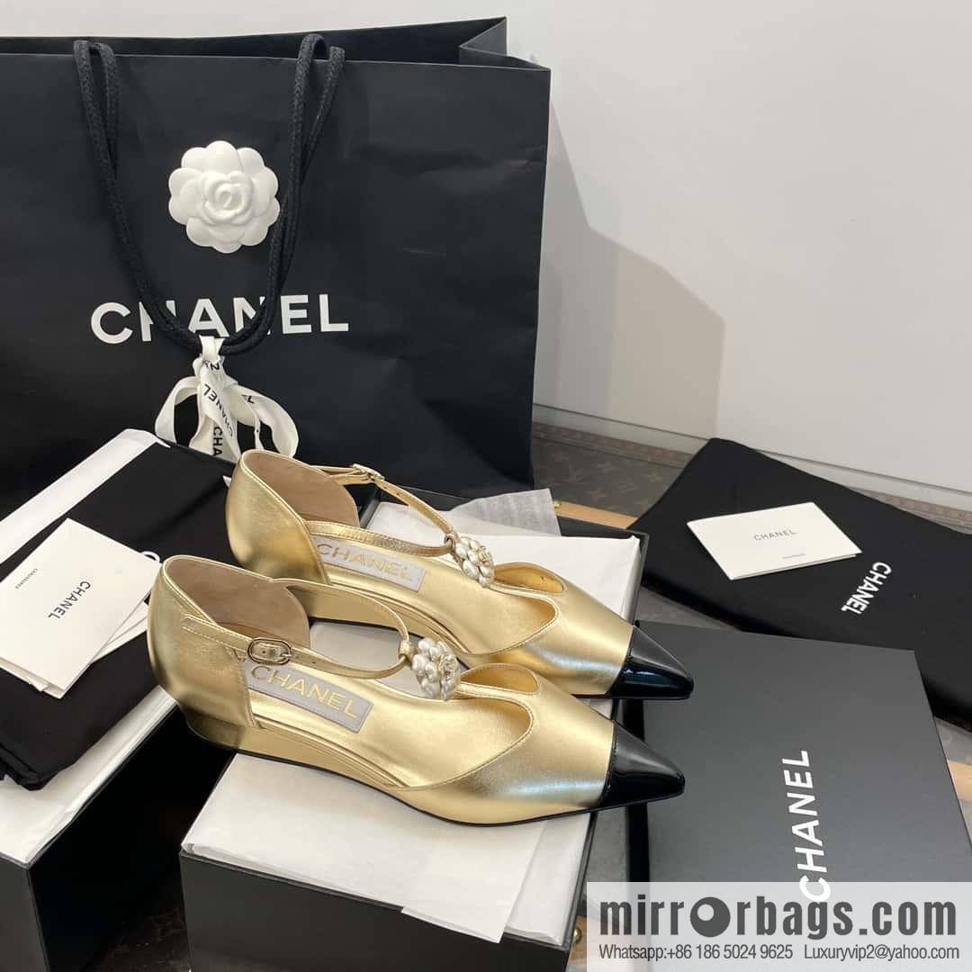 CHANEL Xiaoxiang Early Spring Camellia 🥰 Pointed Wedge Heel Single Shoes