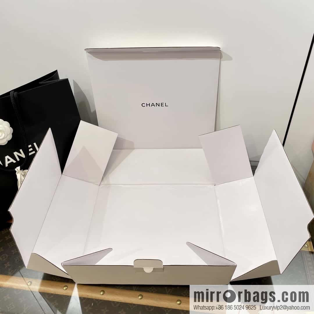 CHANEL Xiaoxiang Early Spring Camellia 🥰 Pointed Wedge Heel Single Shoes