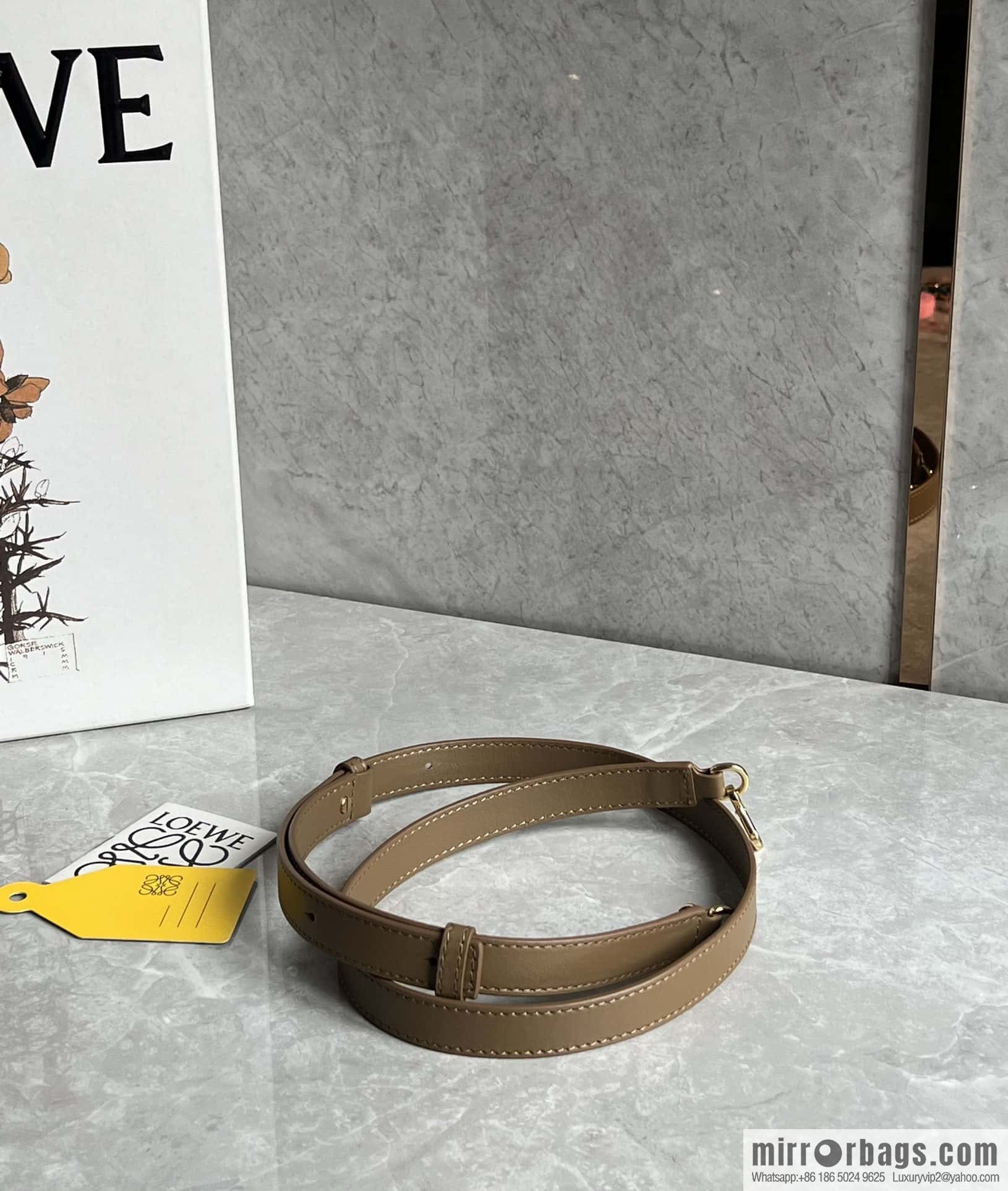 LOEWE latest 𝑷𝒆𝒃𝒃𝒍𝒆 bucket bag 0705 plain weave brown