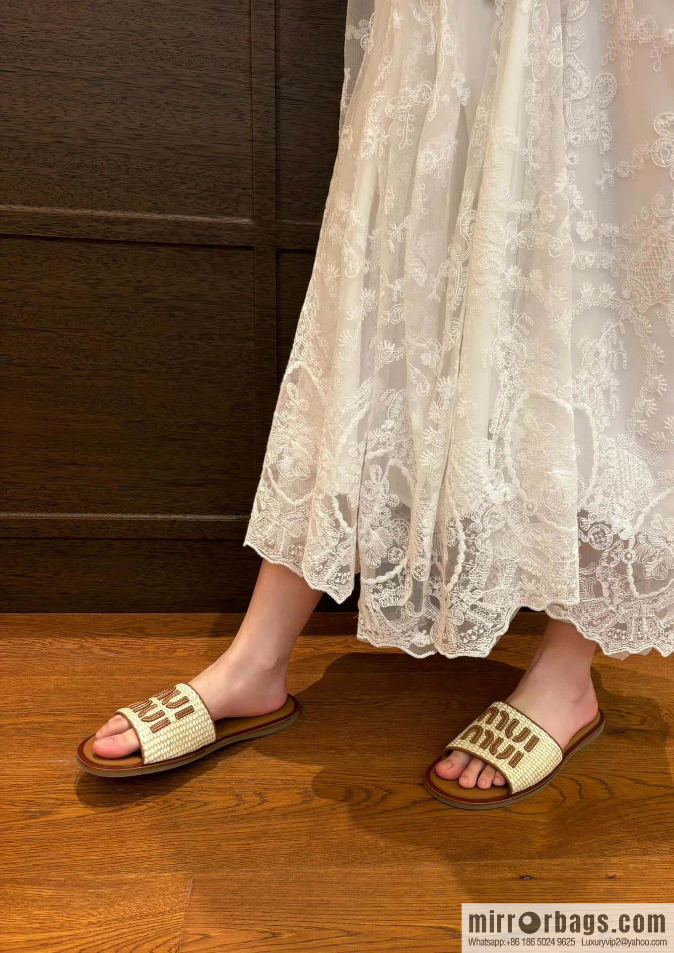 Miao Miao | | Spring and summer raffia woven alphabet slippers