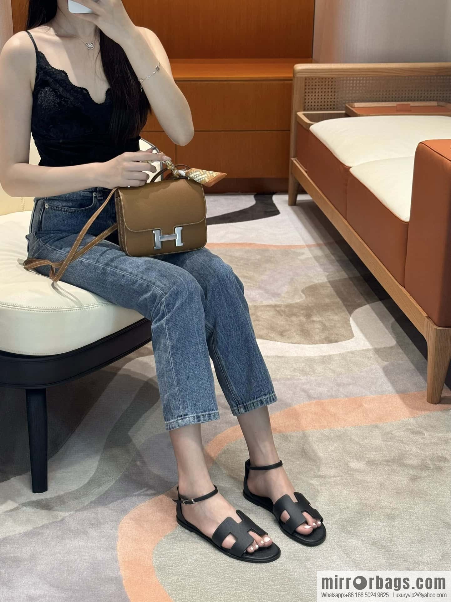 Hermès H's must-wear sandals in spring and summer