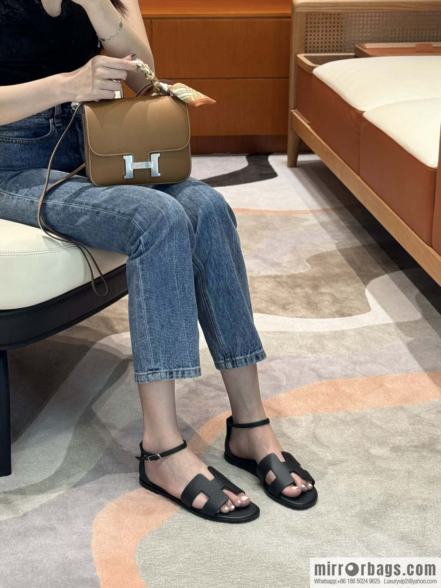 Hermès H's must-wear sandals in spring and summer