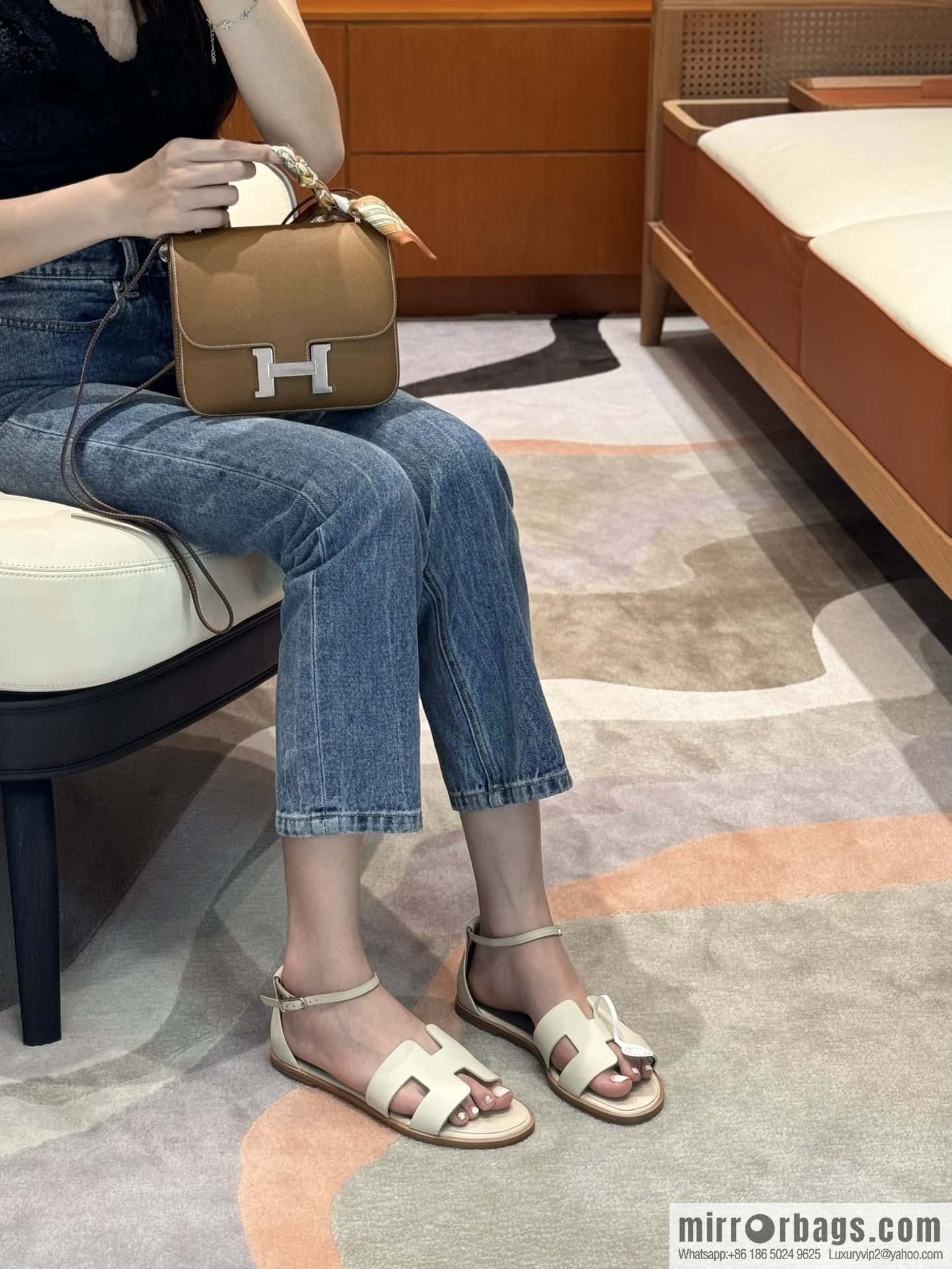 Hermès H's must-wear sandals in spring and summer
