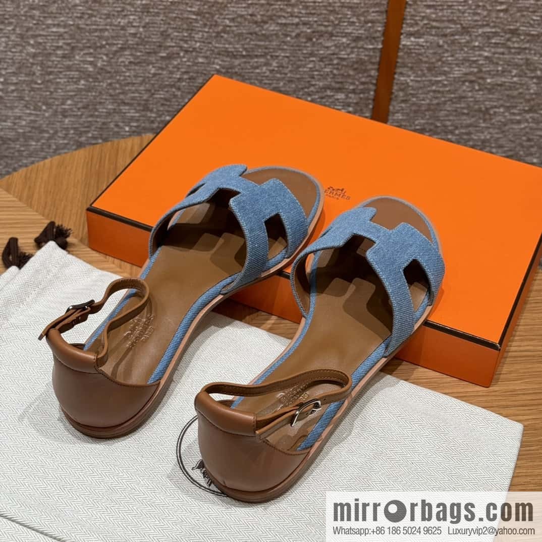 Hermès H's must-wear sandals in spring and summer