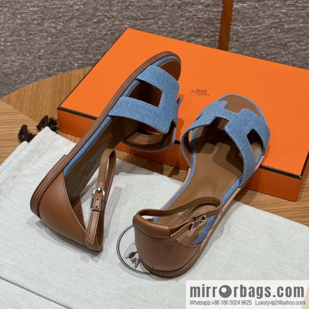 Hermès H's must-wear sandals in spring and summer