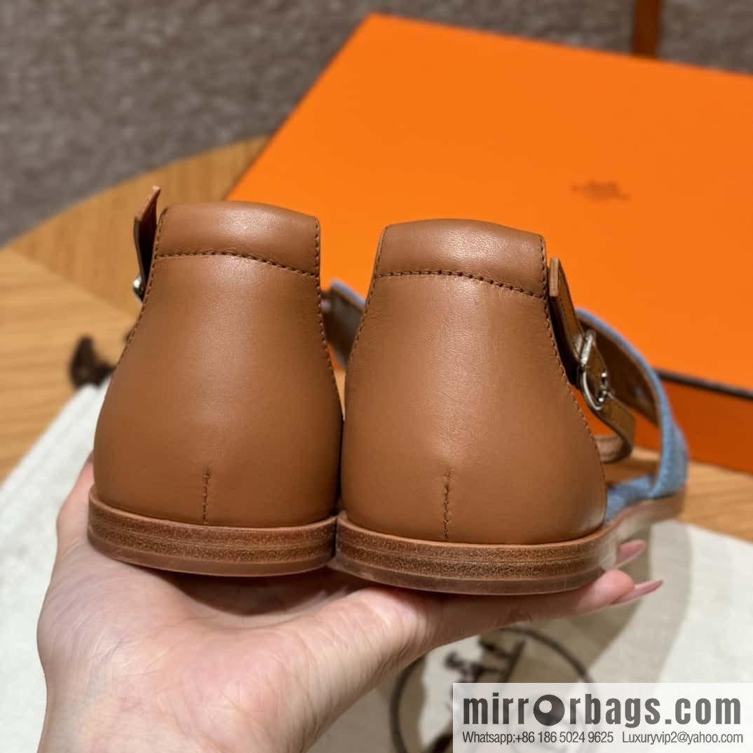 Hermès H's must-wear sandals in spring and summer