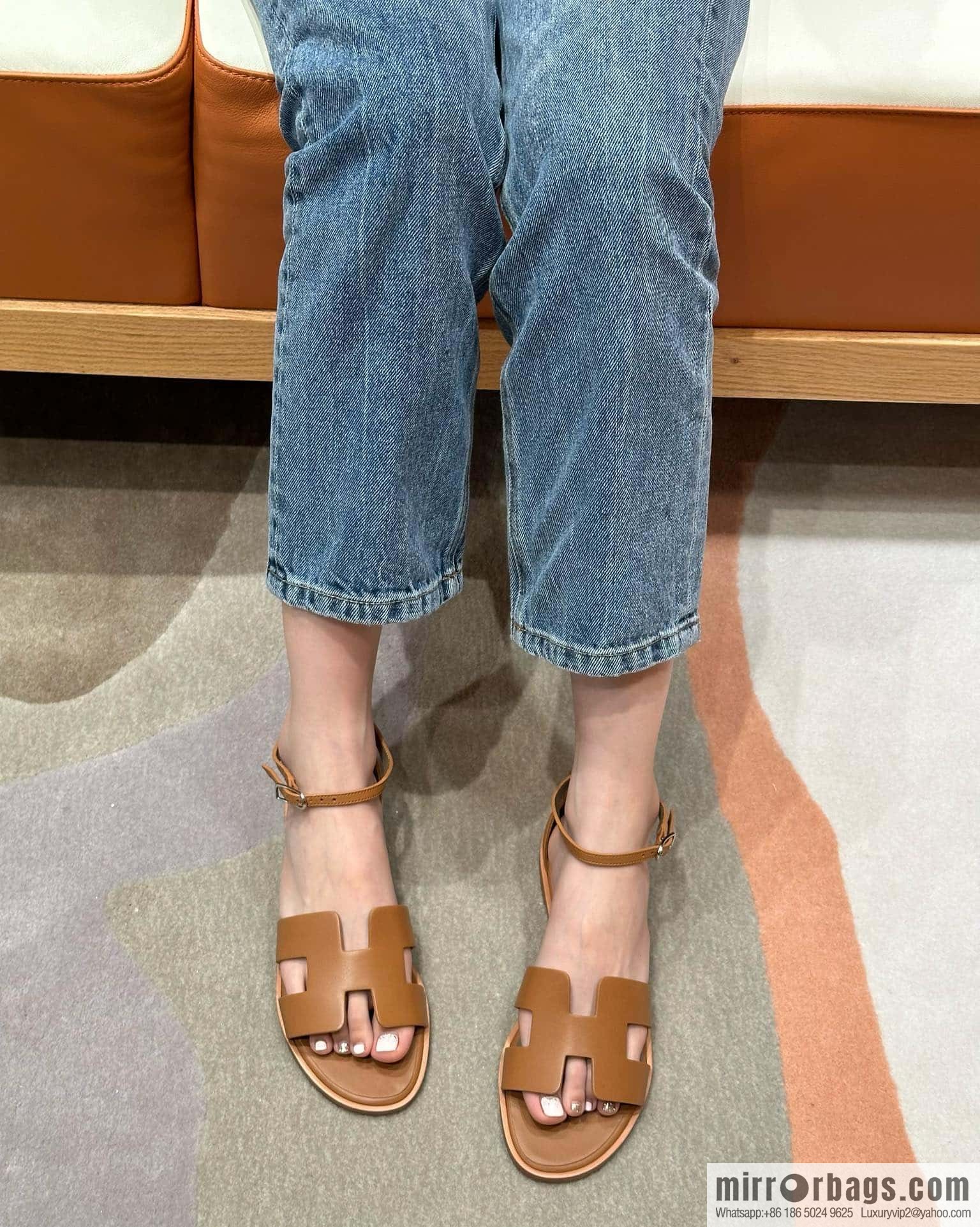 Hermès H's must-wear sandals in spring and summer