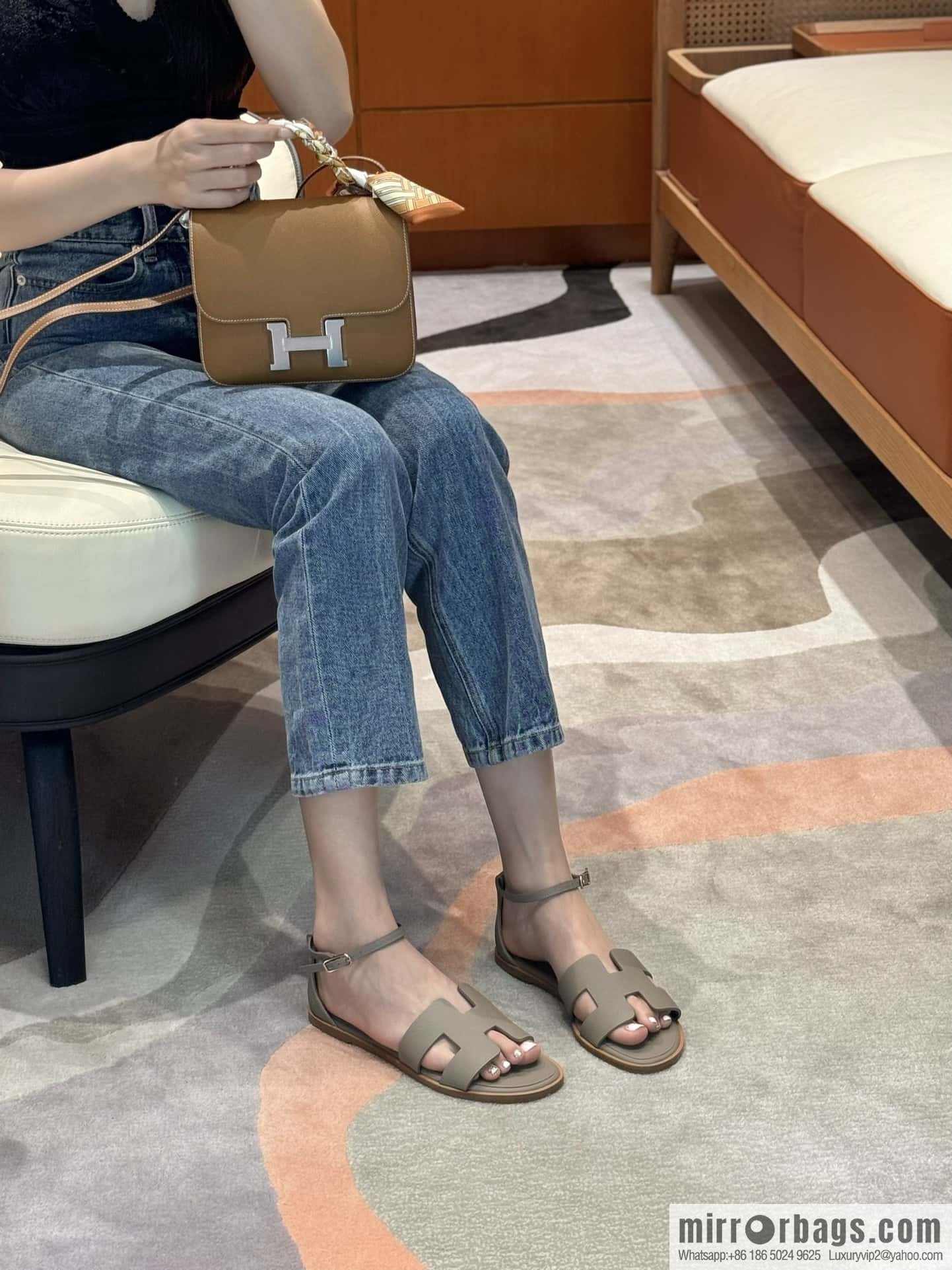 Hermès H's must-wear sandals in spring and summer